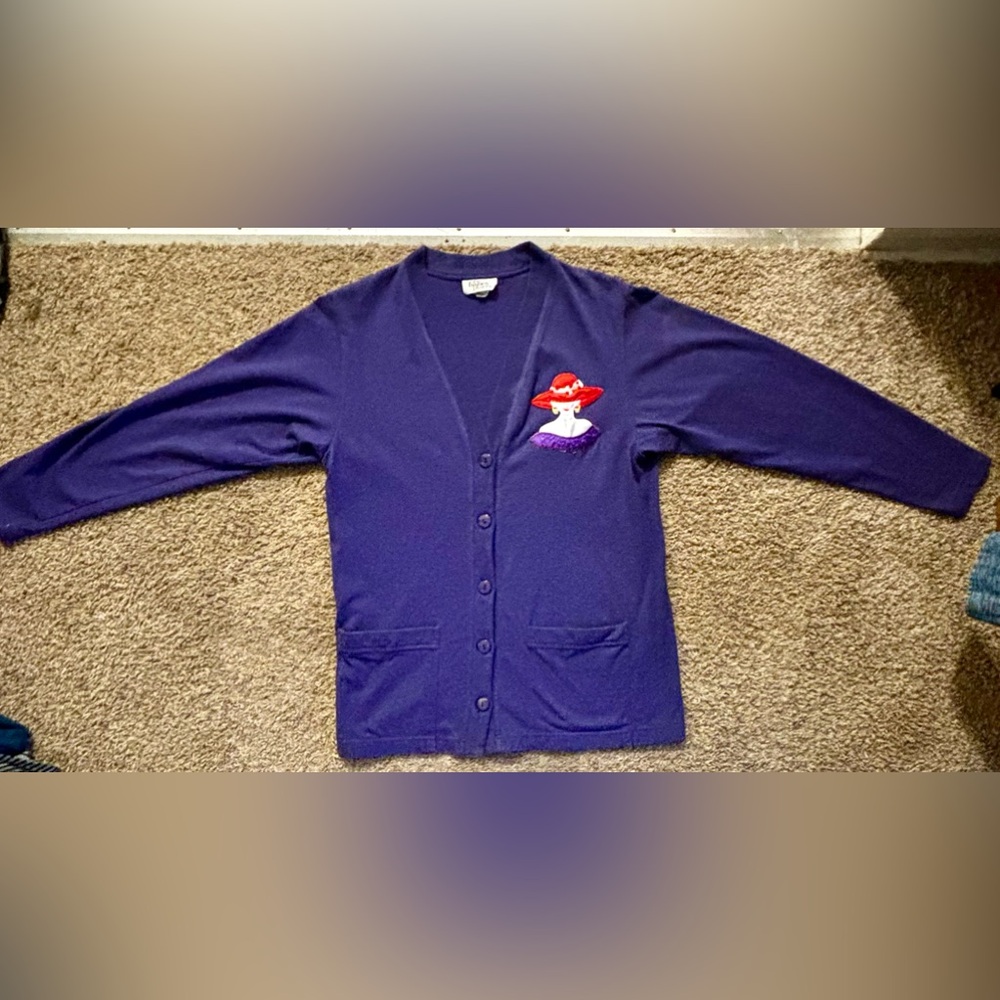 One Hanes Place Woman size small Purple button up cardigan lady patch on front